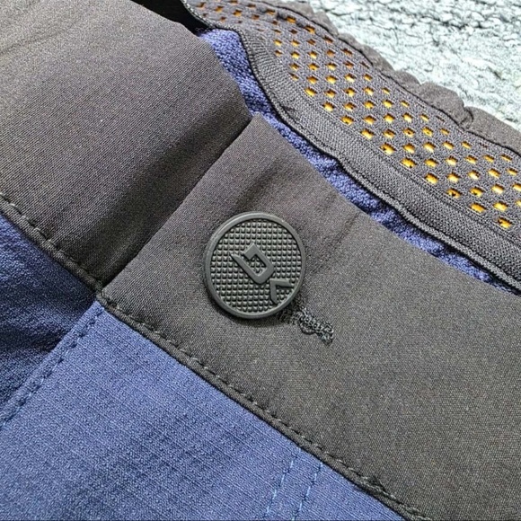 Block Zip-Off Pants Blue Ribbon Men’s Medium Convertible Hiking NWT - Picture 6 of 12